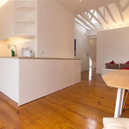 Appartamento Santa Marta Views By Homing Lisbona